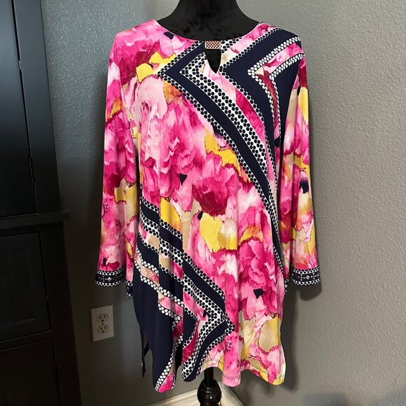 JM Collection Blouse L Floral Bright Blooms Embellished Top 3/4 Sleeve NWT READ - Picture 1 of 10